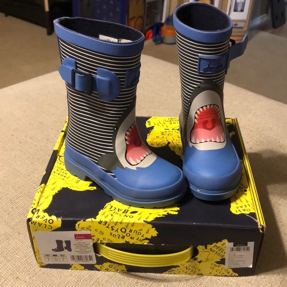 Joules blue striped shark welly rain boot size 9 used maybe twice